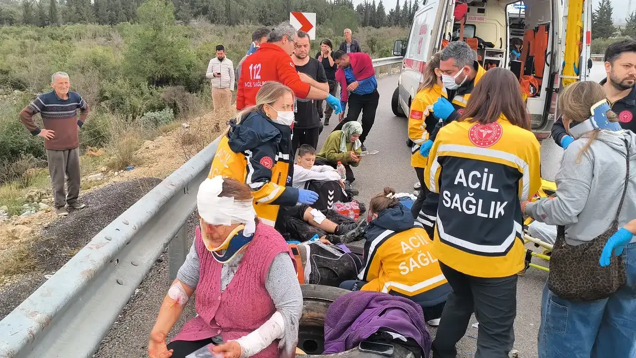 Antalya’da Yolcu Otobüsü Faciası: 10 Ölü, 24 Yaralı 23